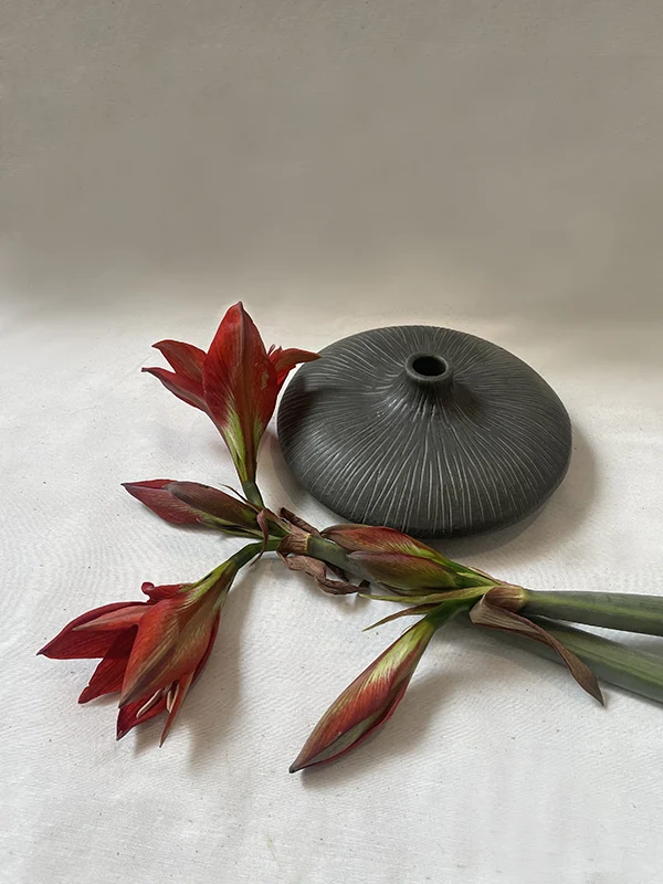 گلدان دست‌ساز خاص - 1